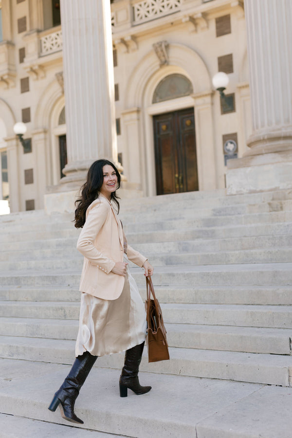 women's beige blazer